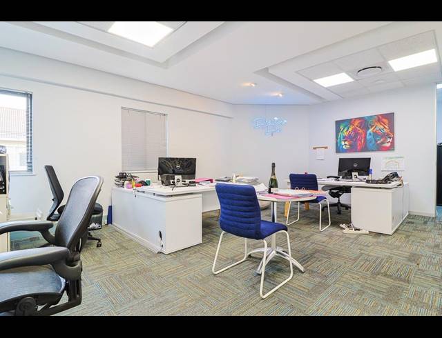 229M² BUSINESS CENTRE FOR SALE IN MEYERSDAL